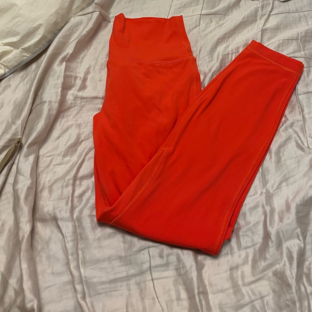 Lululemon Limited Edition Team Canada Align Leggings